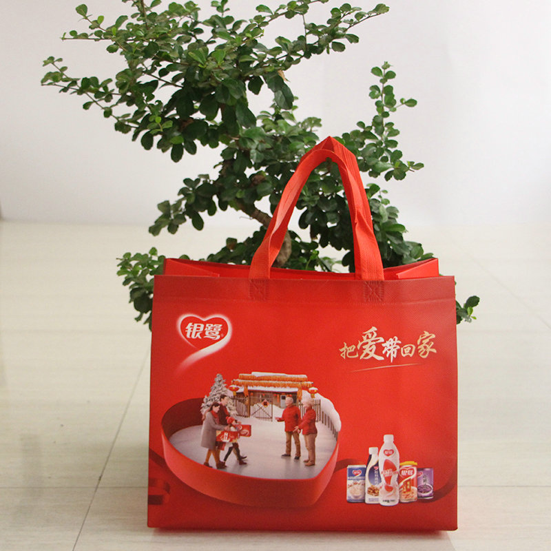 One-time forming non-woven handbag