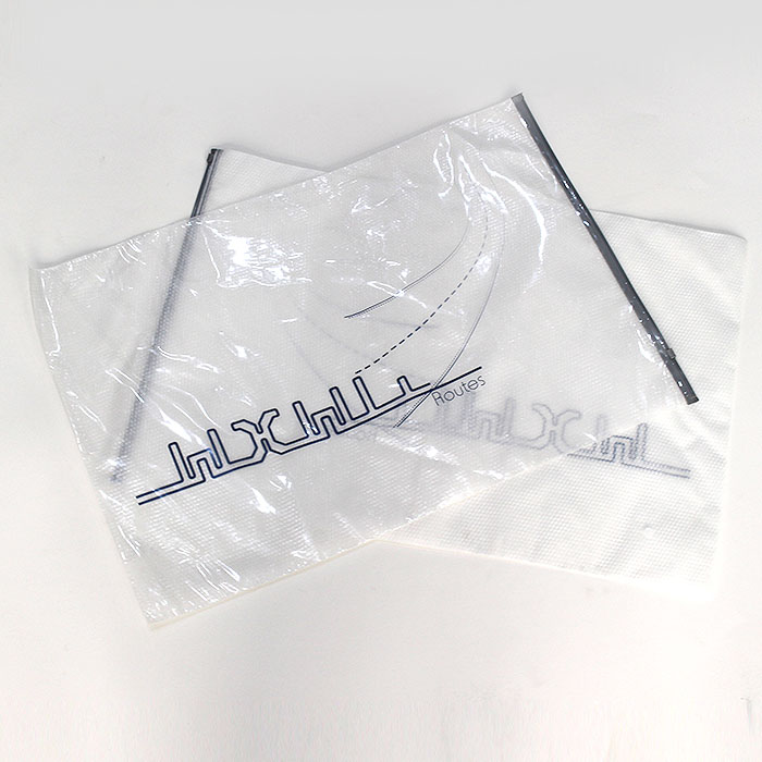 Zipper pocket