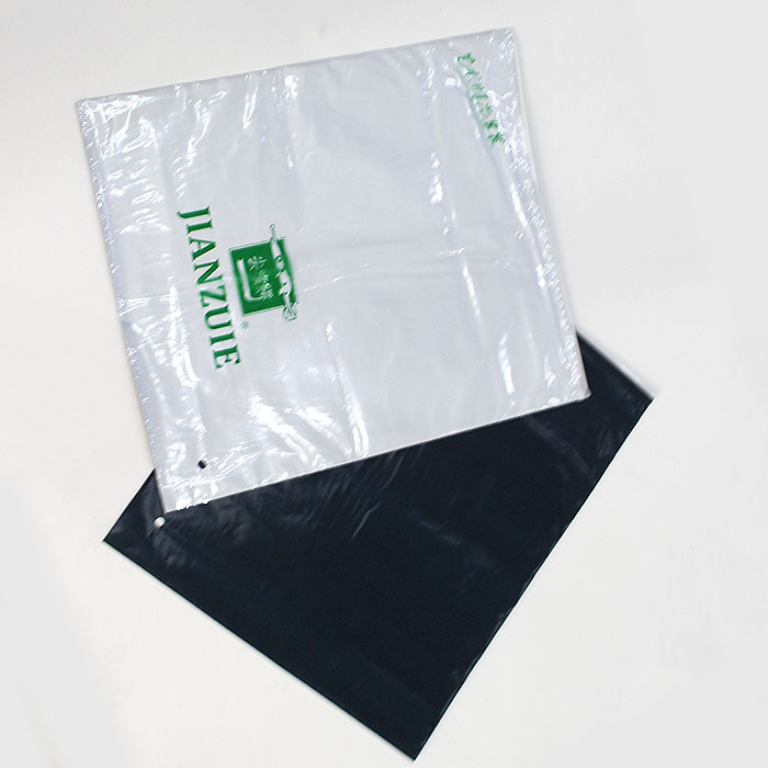 Zipper pocket