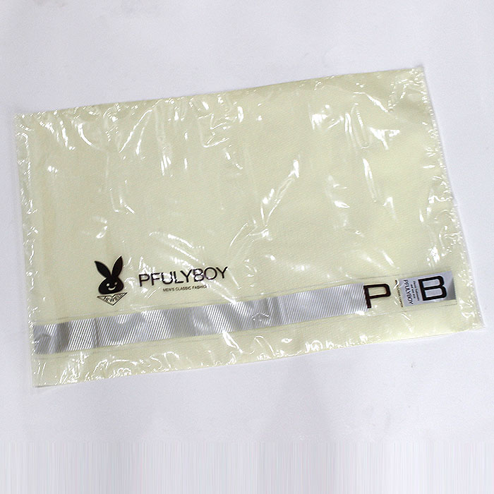 Zipper pocket